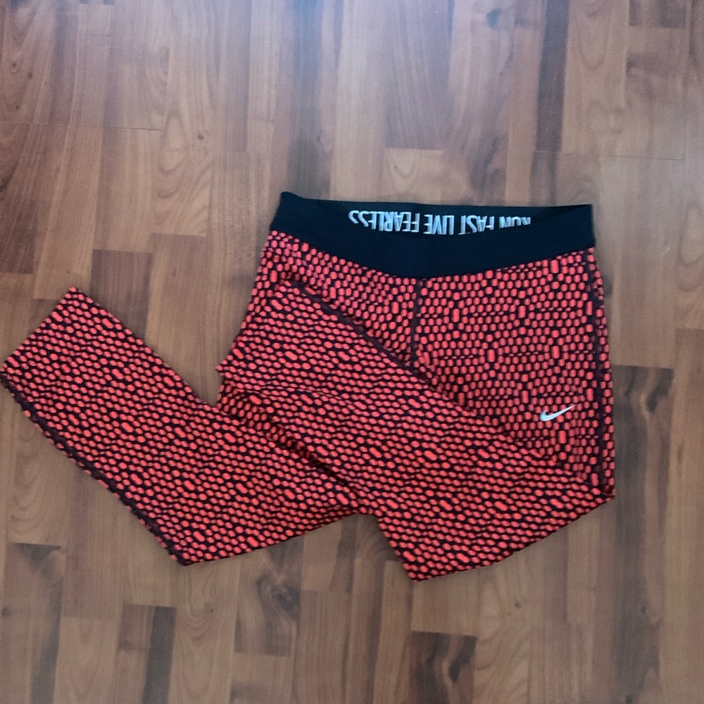 Nike leggings- Bundle & save with matching blue!